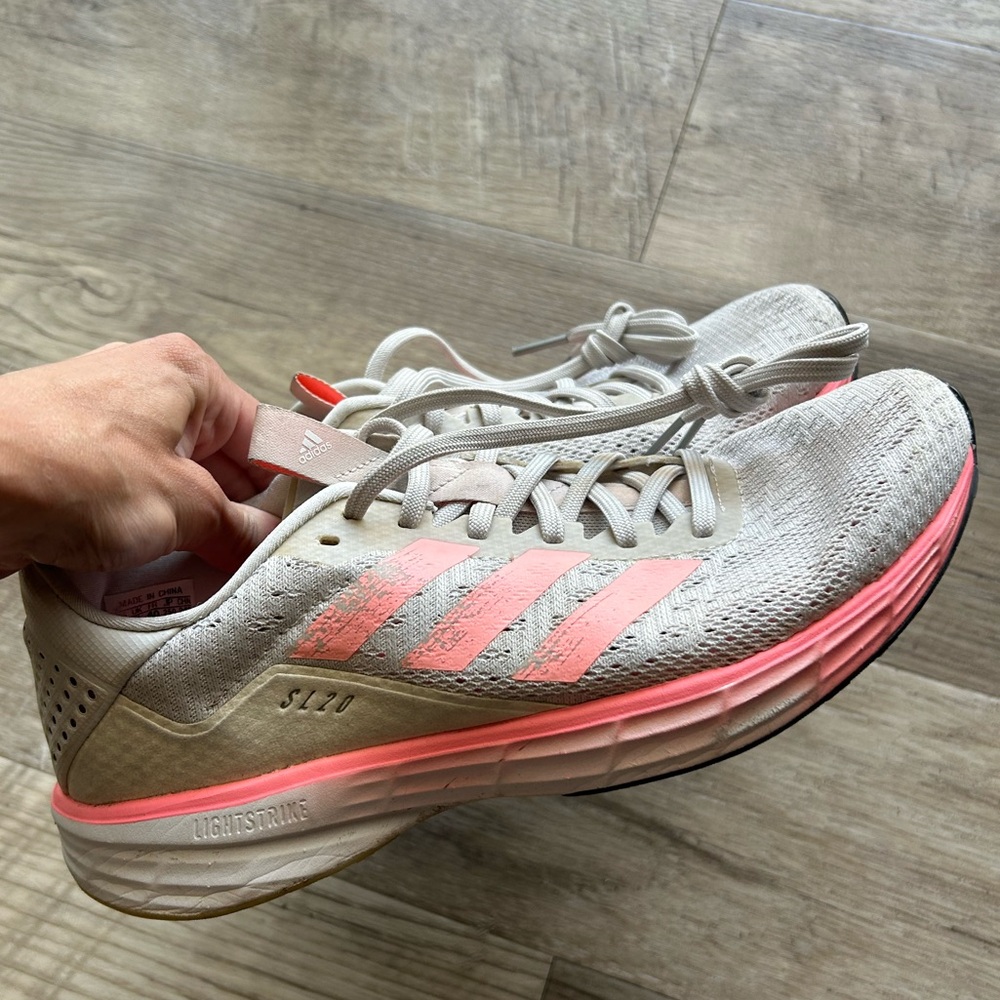 Adidas SL20 Women’s Size 8 White Pink